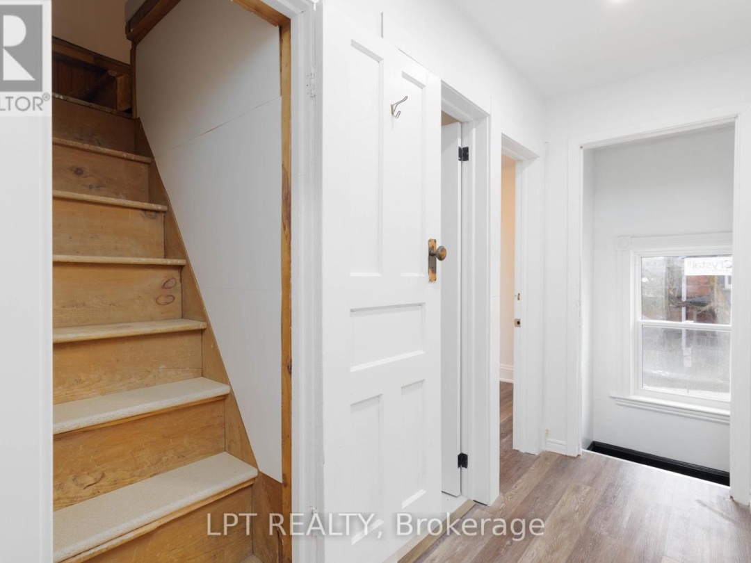 249 HARVEY STREET, Orillia