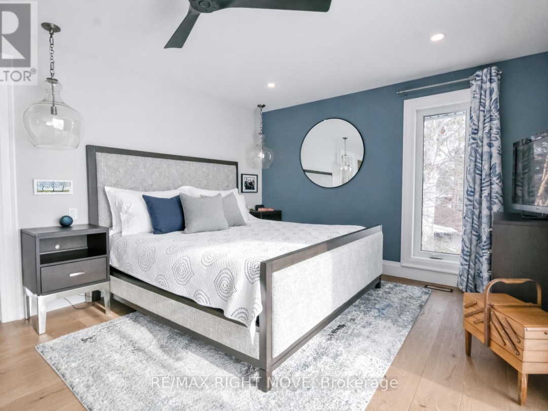 1189 WOODLAND DRIVE, Lake Simcoe