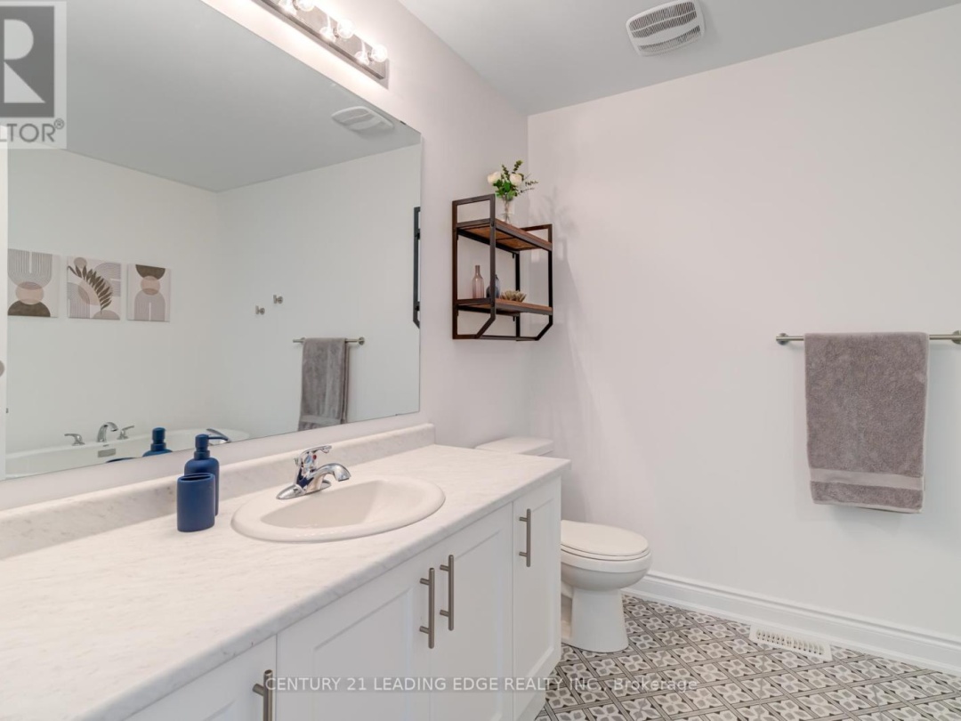 105 MARINA VILLAGE DRIVE, Georgian Bay (Baxter)