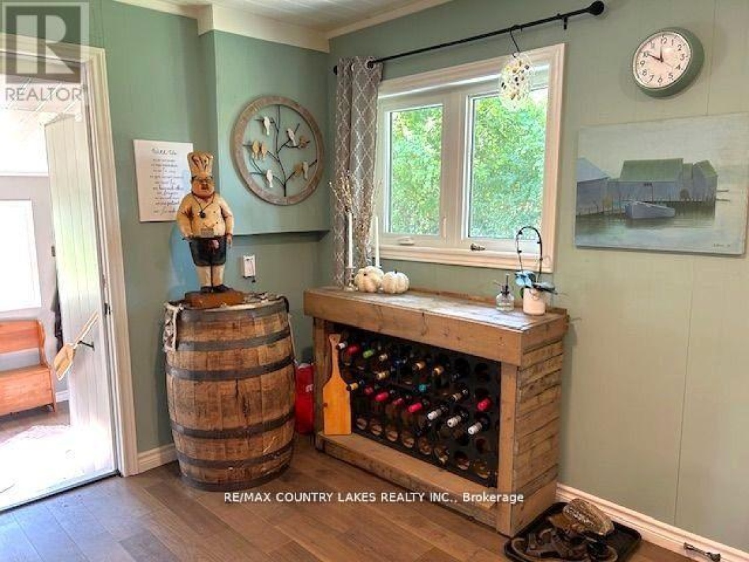 2481 LAKESHORE DRIVE, Lake Simcoe