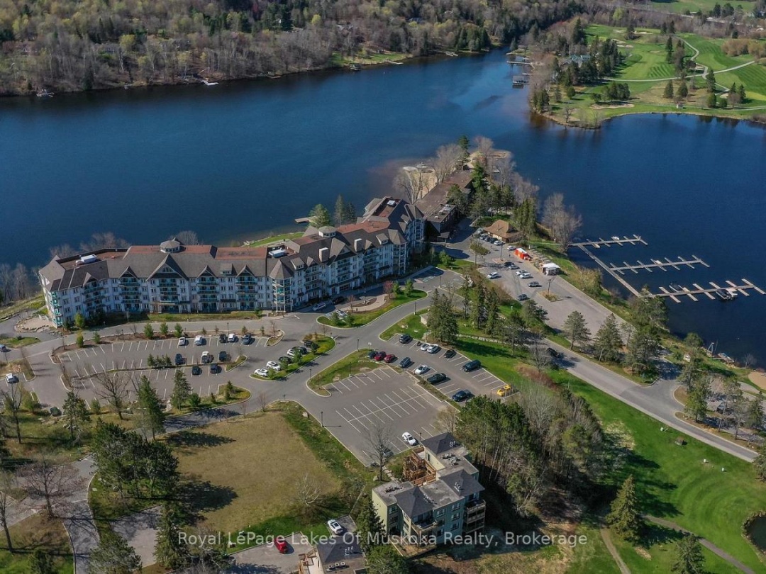 301 - 29 TENNISVIEW DRIVE, 