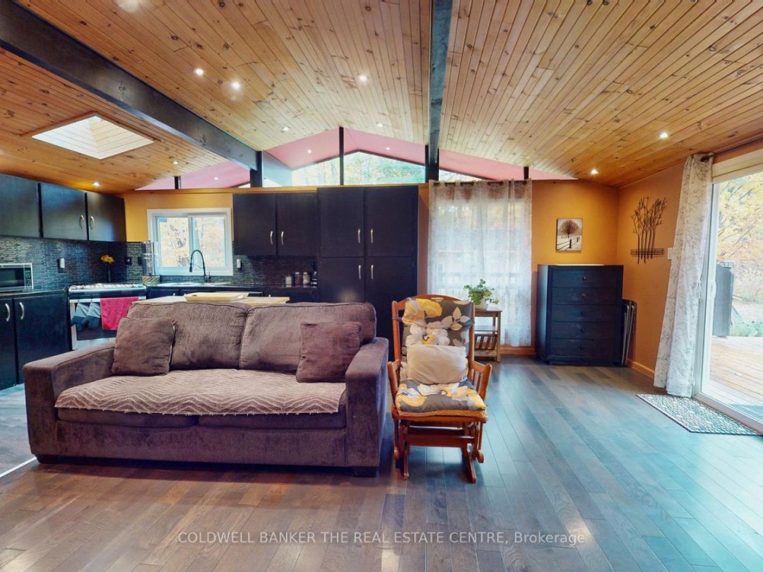 2562 NORTON ROAD, 