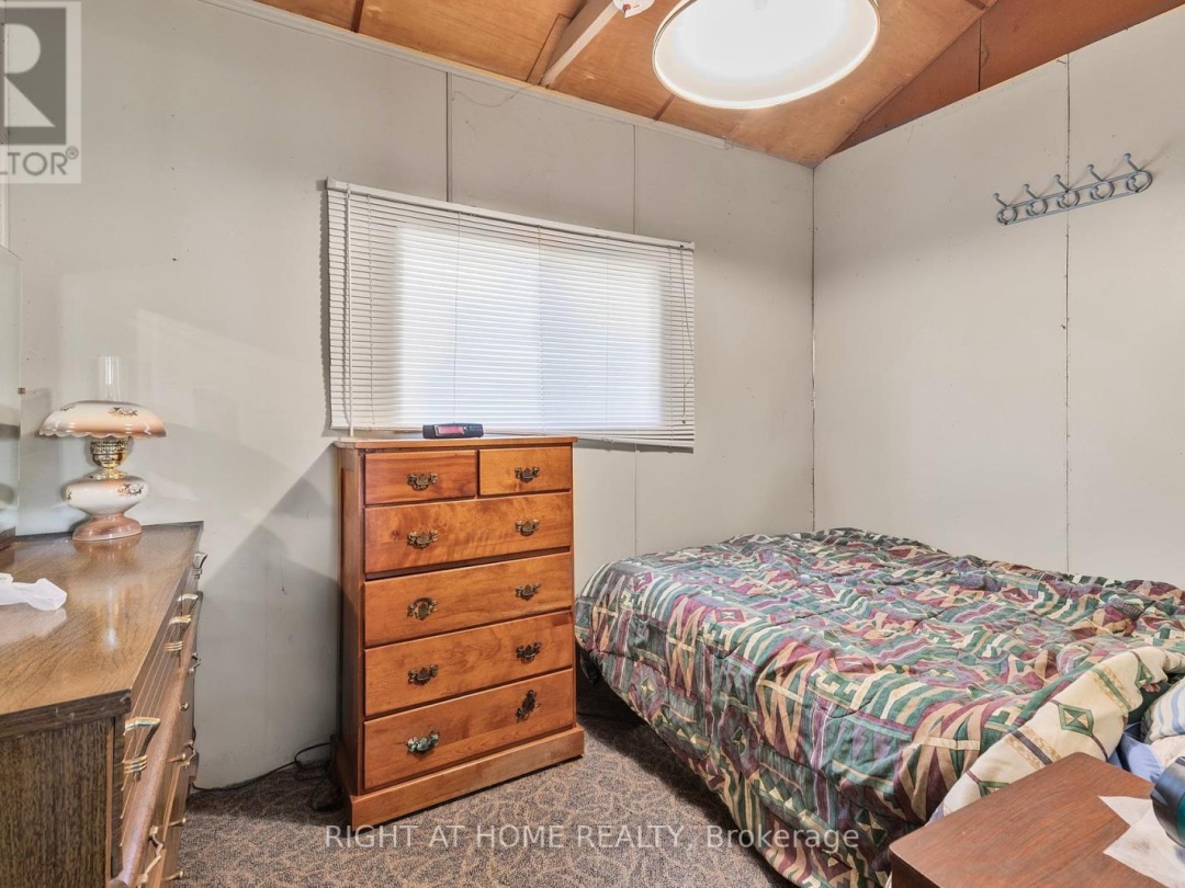 194 MCGUIRE BEACH ROAD, Kawartha Lakes (Carden)