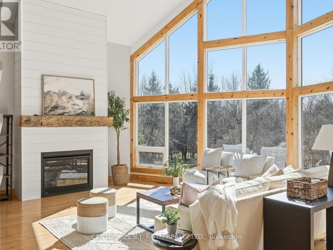 46 SLALOM DRIVE, Oro-Medonte (Moonstone)