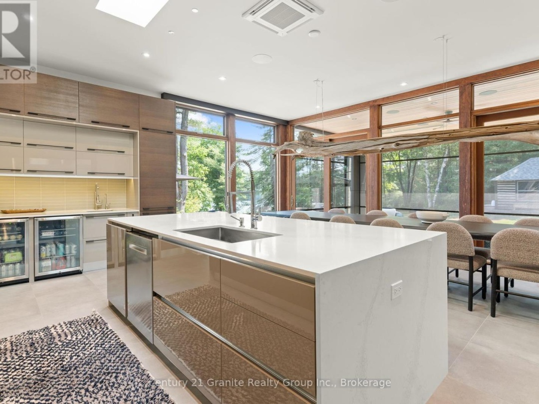 1085 GRACE ROAD, 