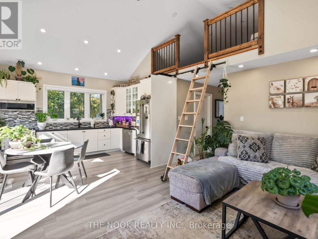 46 MCGUIRE BEACH ROAD, Kawartha Lakes (Carden)