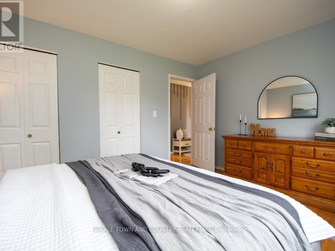 116 Cresswell Road, Kawartha Lakes (Manilla)