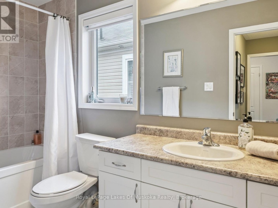 6 FAWNBROOK COURT, Bracebridge (Macaulay)
