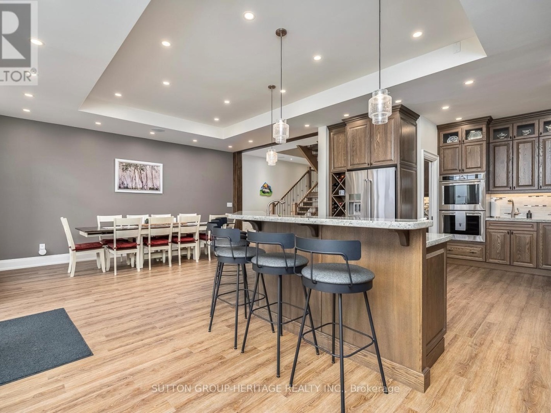 58 PIRATES GLEN DRIVE S, Pigeon Lake