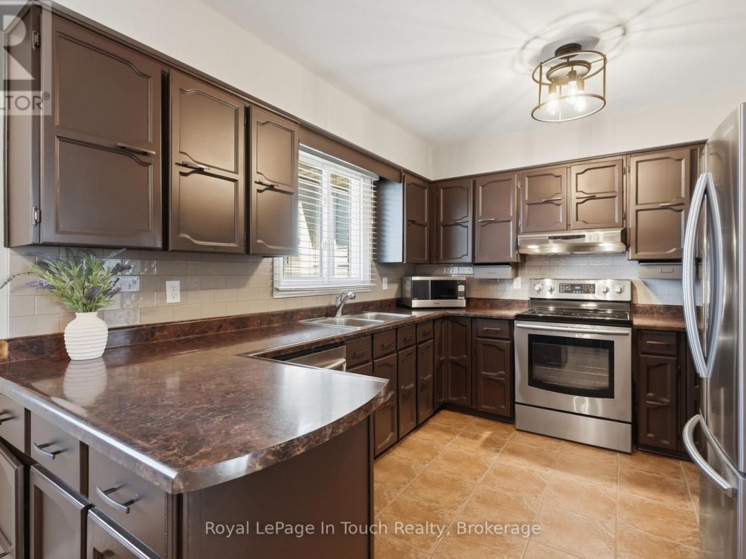 636 BROADVIEW AVENUE, Orillia