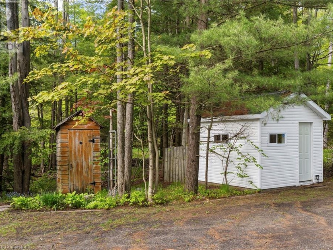 1166 NORTH SHORE Drive Unit# 3, Gull Lake