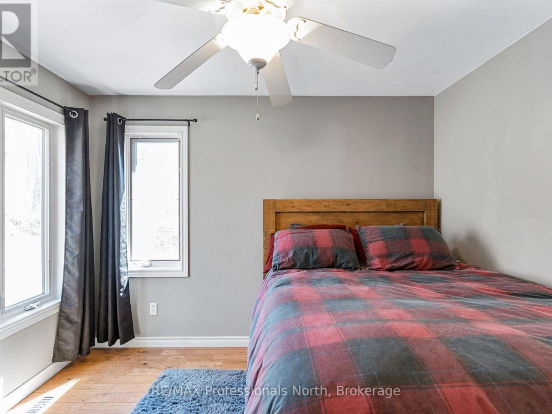 3179 TRAPPERS TRAIL, Miskwabi Lake