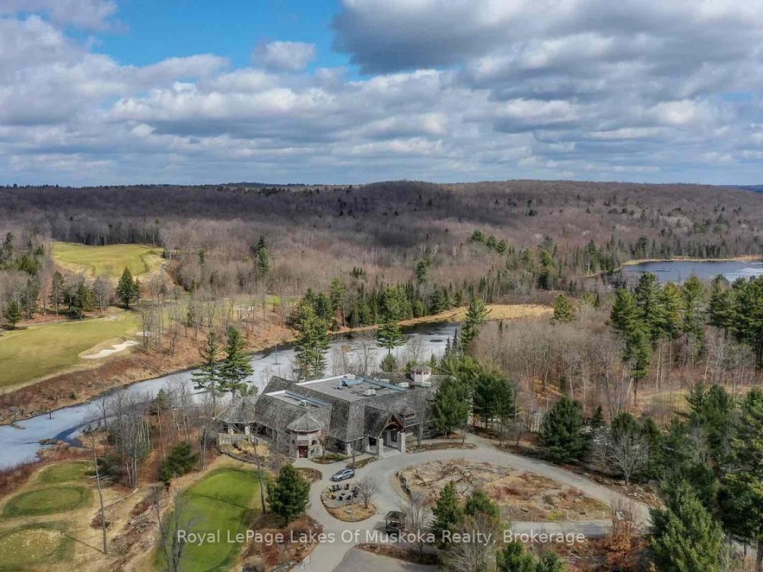 102 - 3 TREE TOPS LANE, 