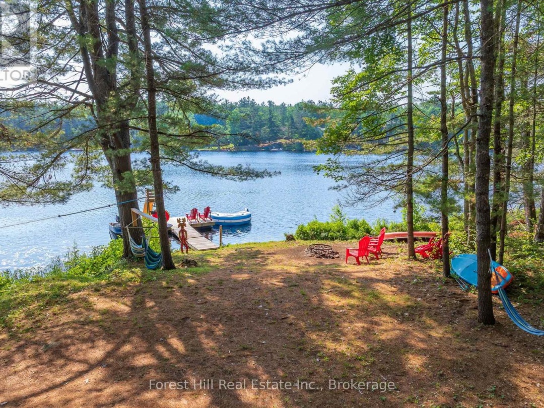 1099 BRACKEN TRAIL, Little Gull Lake