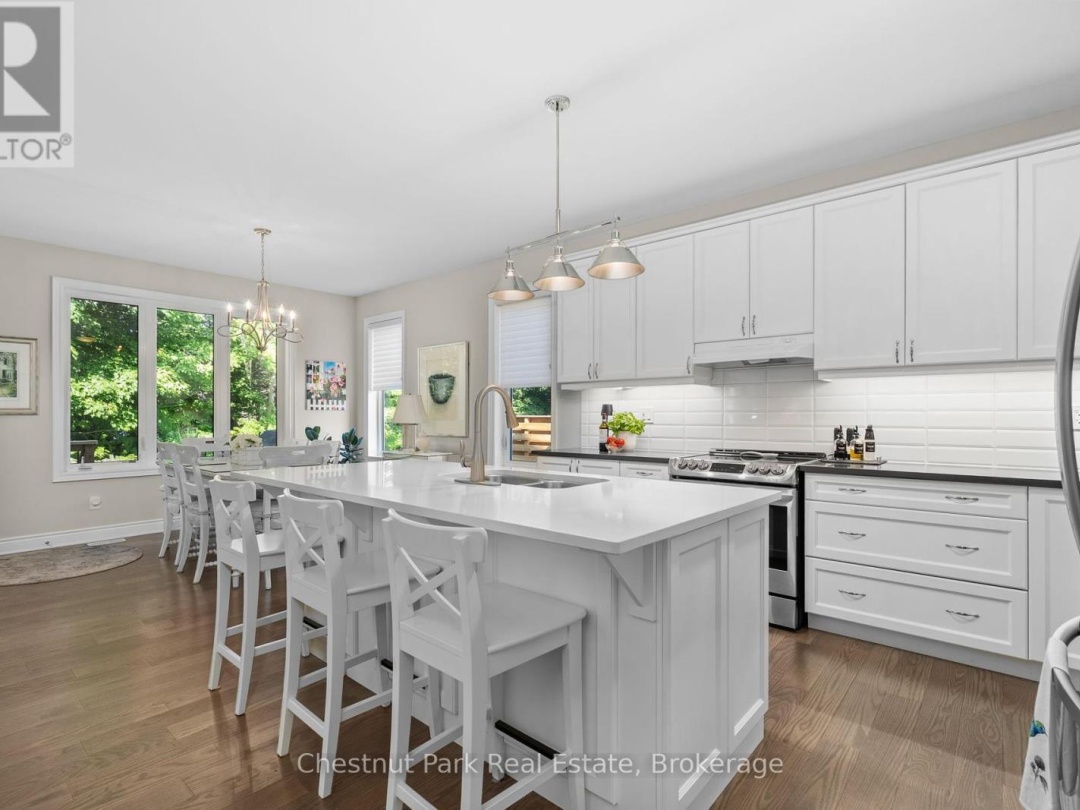 31 WINDSONG CRESCENT, 