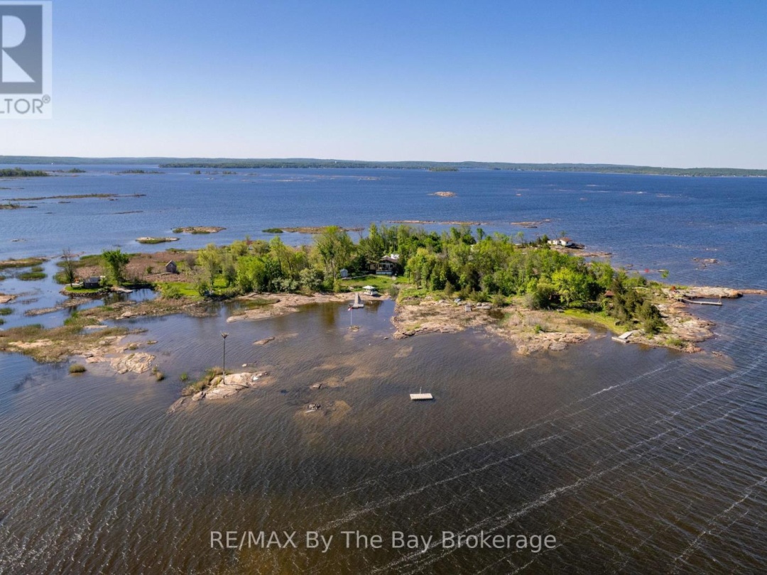 116 ISLAND 150/ BROSSEAU ISLAND, 
