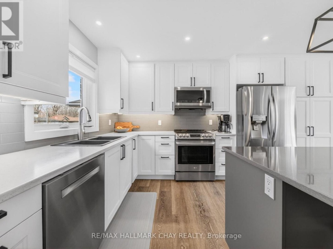 51 MCDERMITT TRAIL, Tay (Victoria Harbour)
