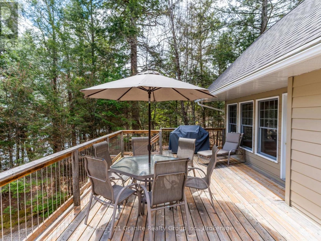 3012 WEST SHORE ROAD, Kennisis Lake