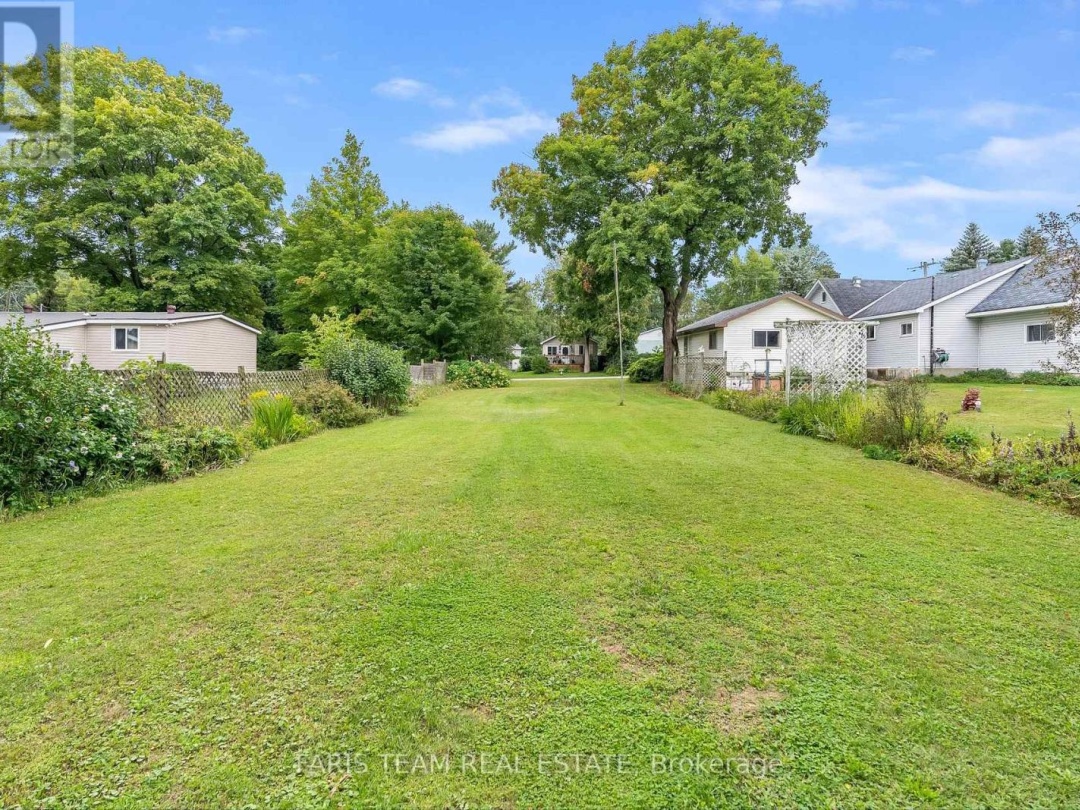 305 OUIDA STREET, Tay (Waubaushene)