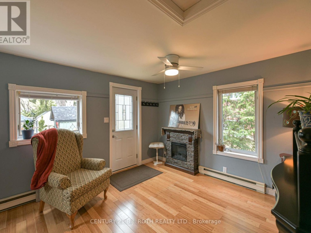 45 ALBERT STREET N, Orillia