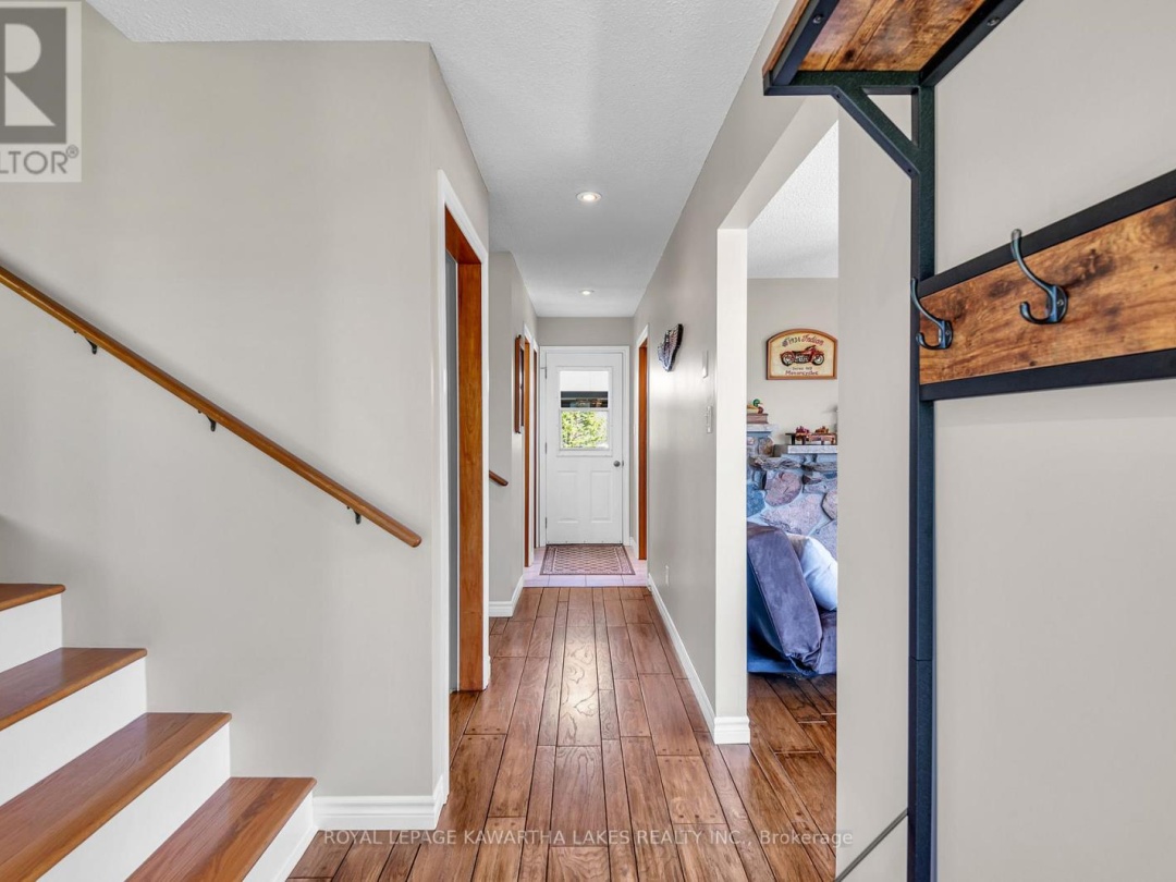 328 CEDAR GLEN ROAD, Kawartha Lakes (Verulam)