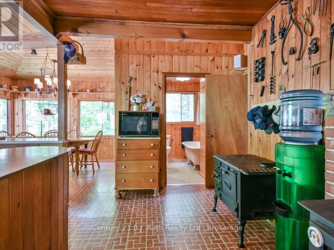 756 BROWNING ISLAND, 
