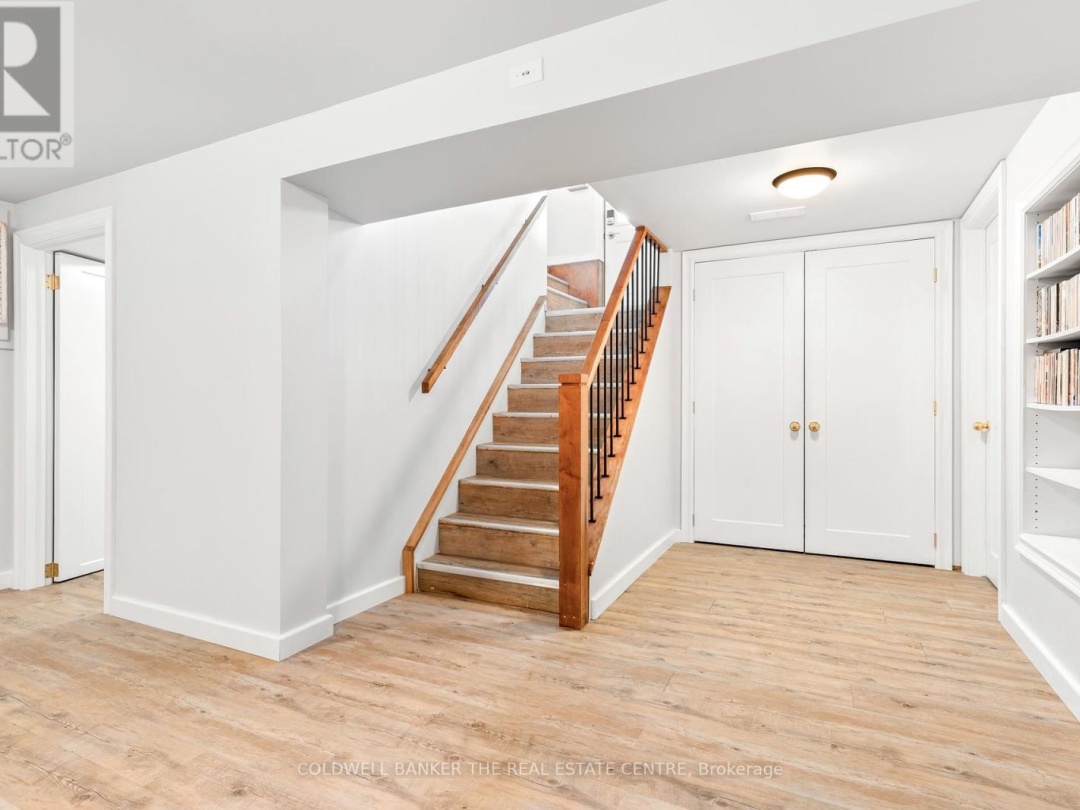 7 LEACH STREET, 