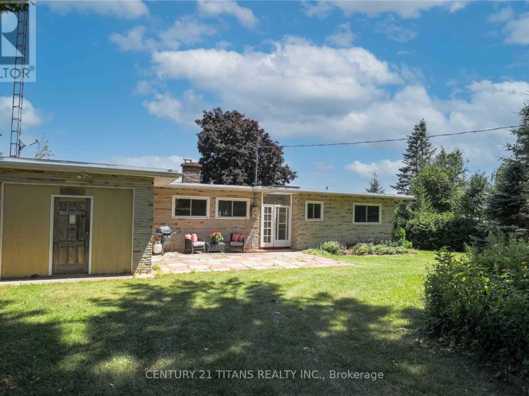 21 Glassford Road, Scugog Lake