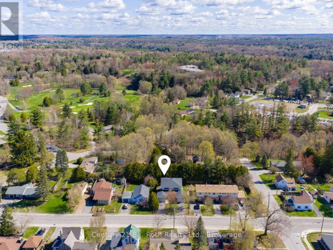 275 HIRAM STREET, Bracebridge (Macaulay)