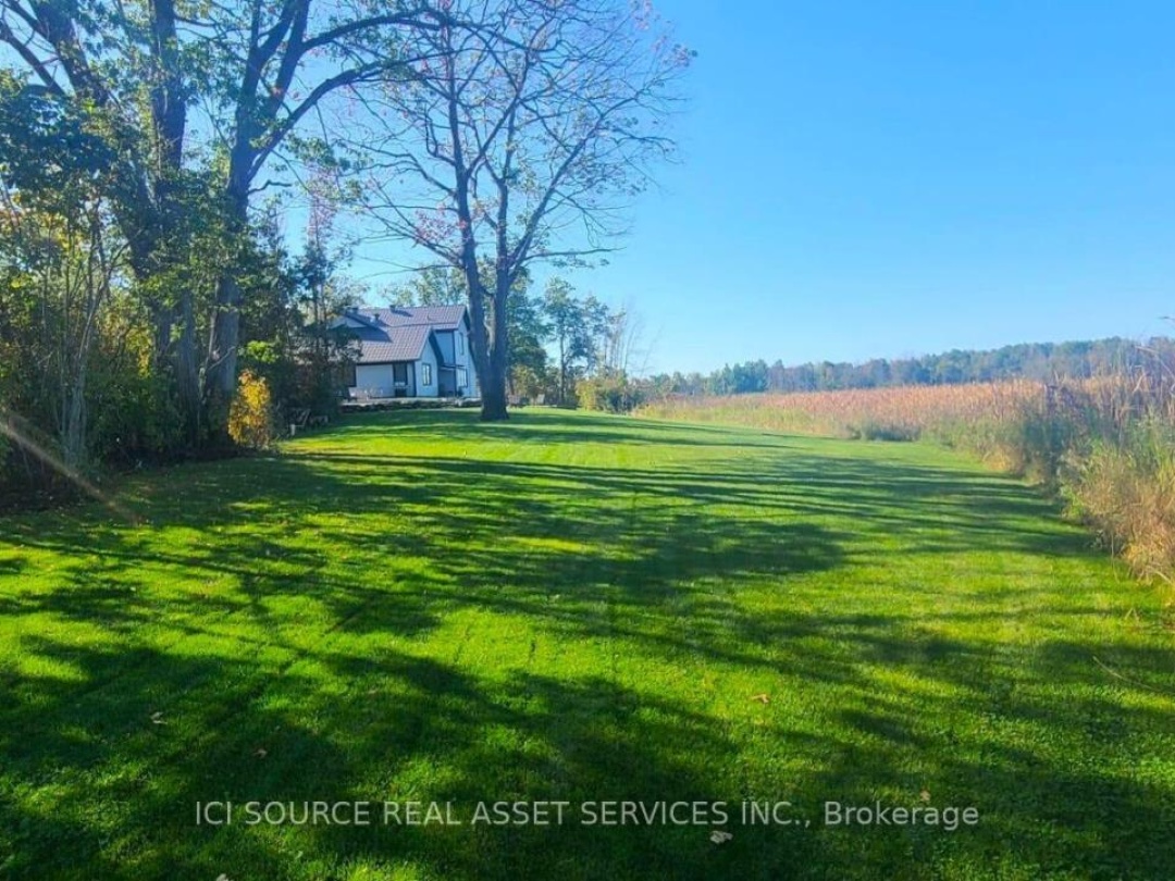 18 SWAN LANE, 