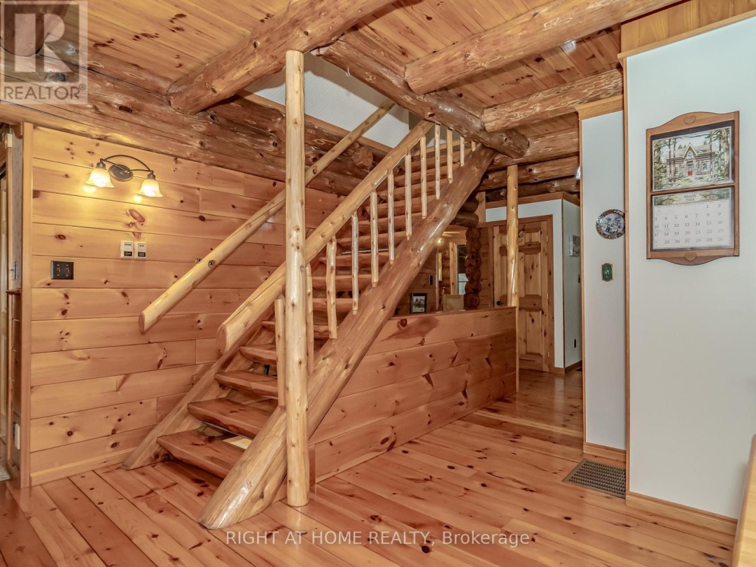 1696 HIGHWAY 118 E, 