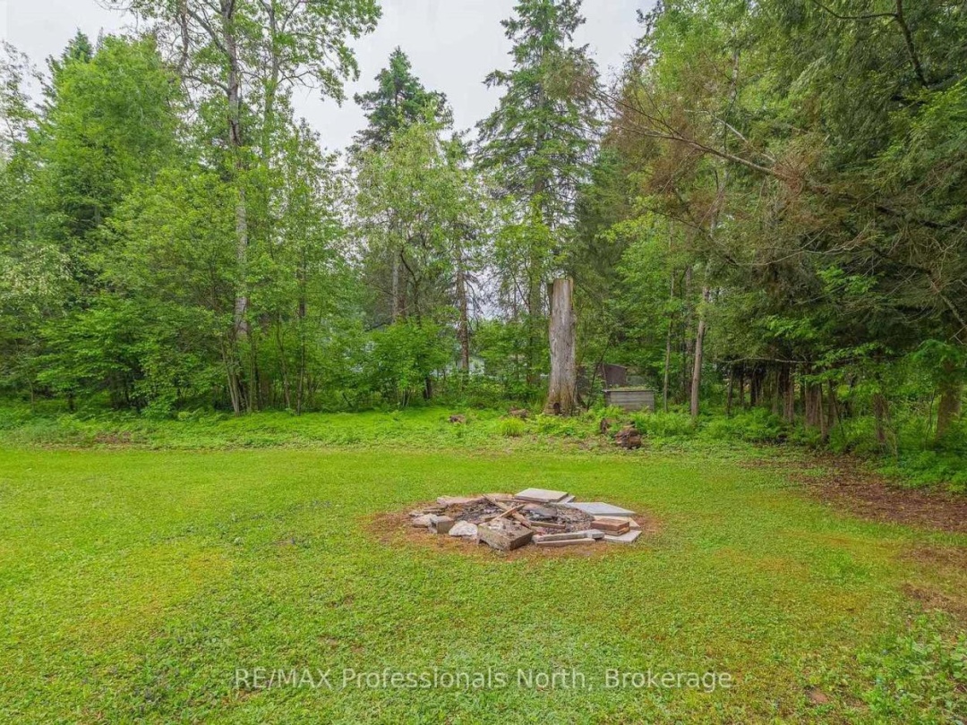 7 STOUFFER STREET, Minden Hills (Minden)