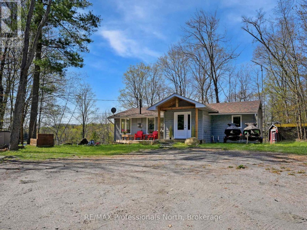 13914 HWY 35, Mountain Lake