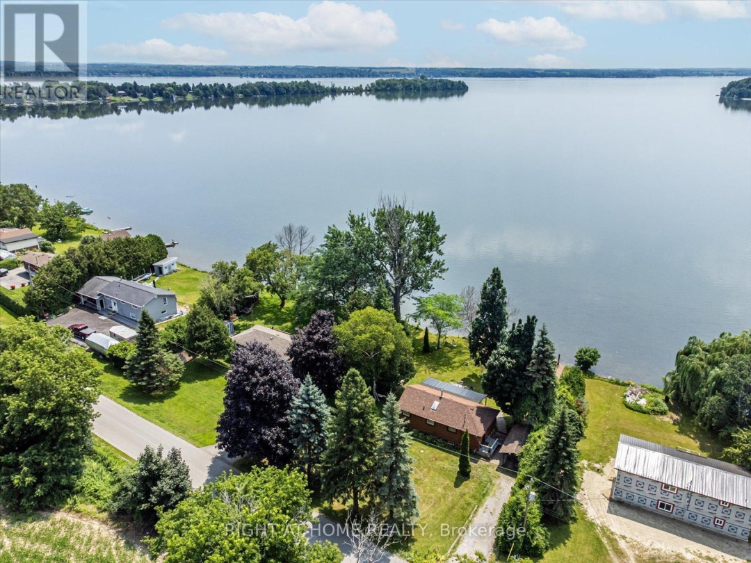 93 Oakdene Crescent, Scugog Lake