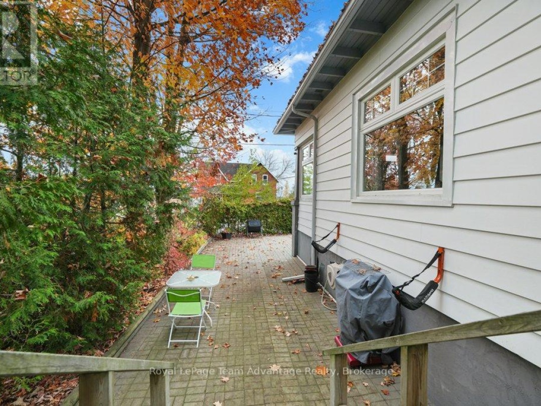 3 BELVEDERE AVENUE, Parry Sound
