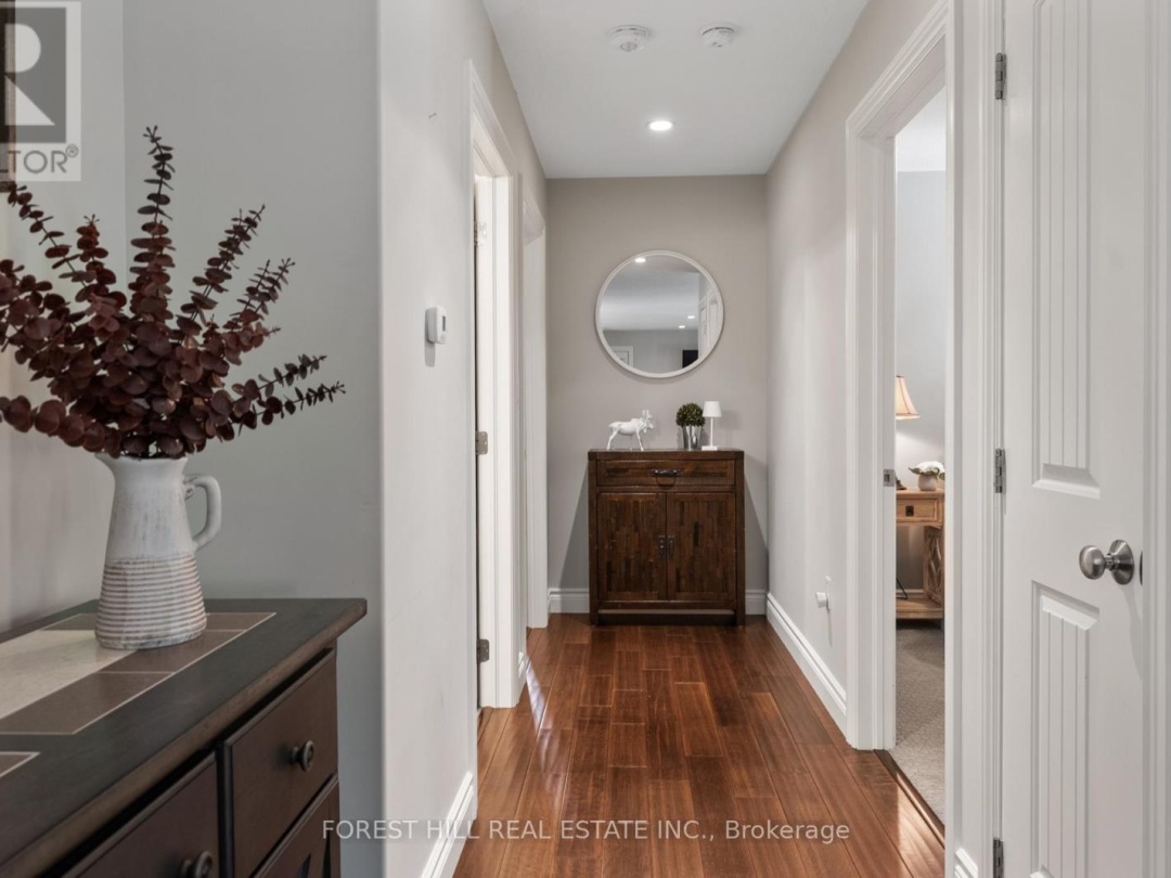 1025 TOWER CRESCENT, 