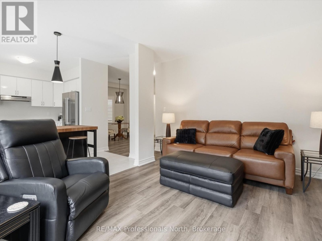 385 BEECHWOOD FOREST LANE, Gravenhurst (Muskoka (S))