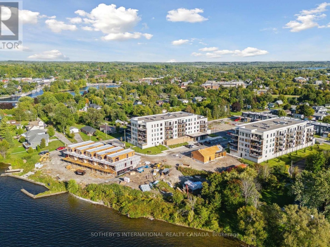 208 - 19B WEST STREET N, Kawartha Lakes (Fenelon Falls)