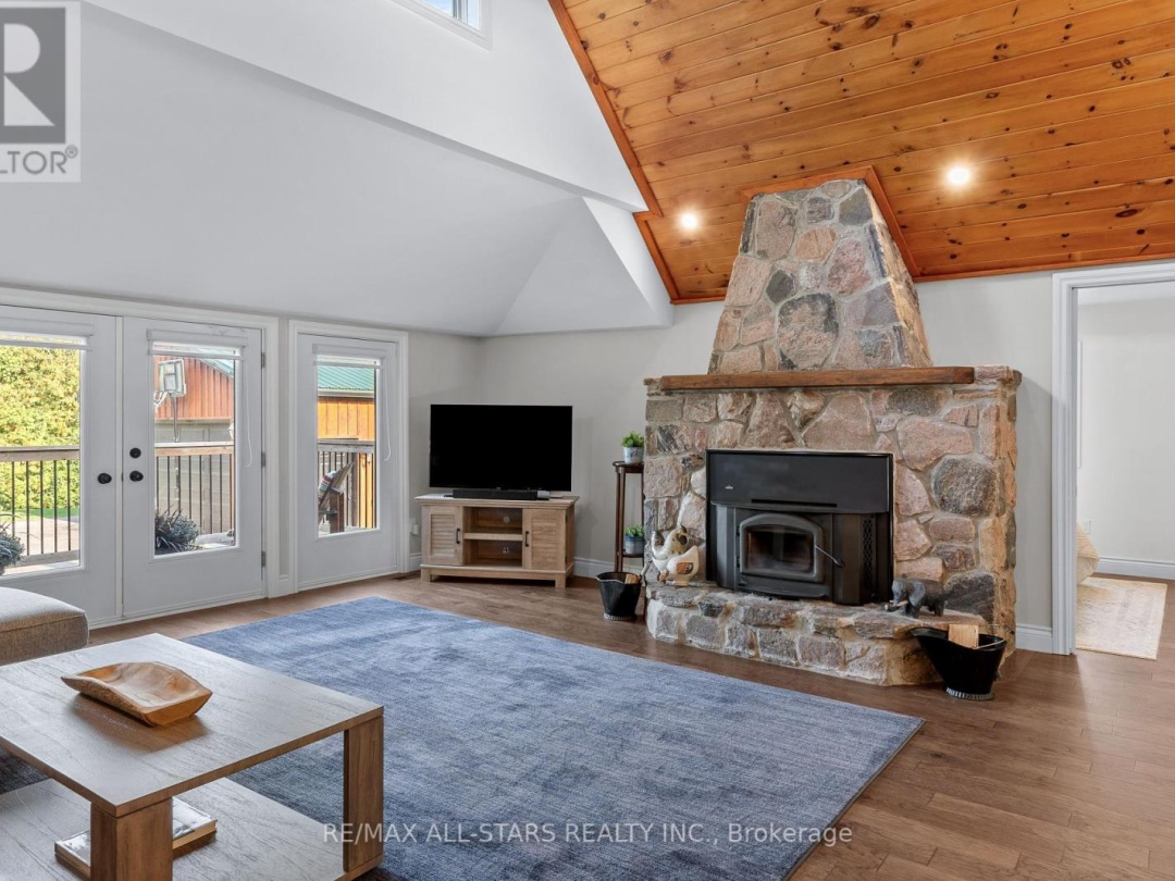 36 STINSON'S BAY ROAD, 