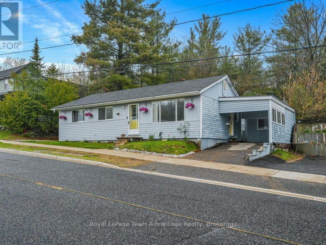 31 CASCADE STREET, Parry Sound