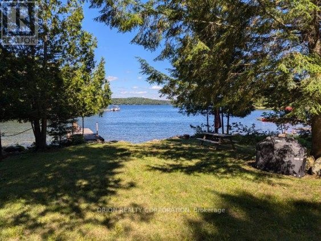 1817 Trappers Trail Road, Miskwabi Lake