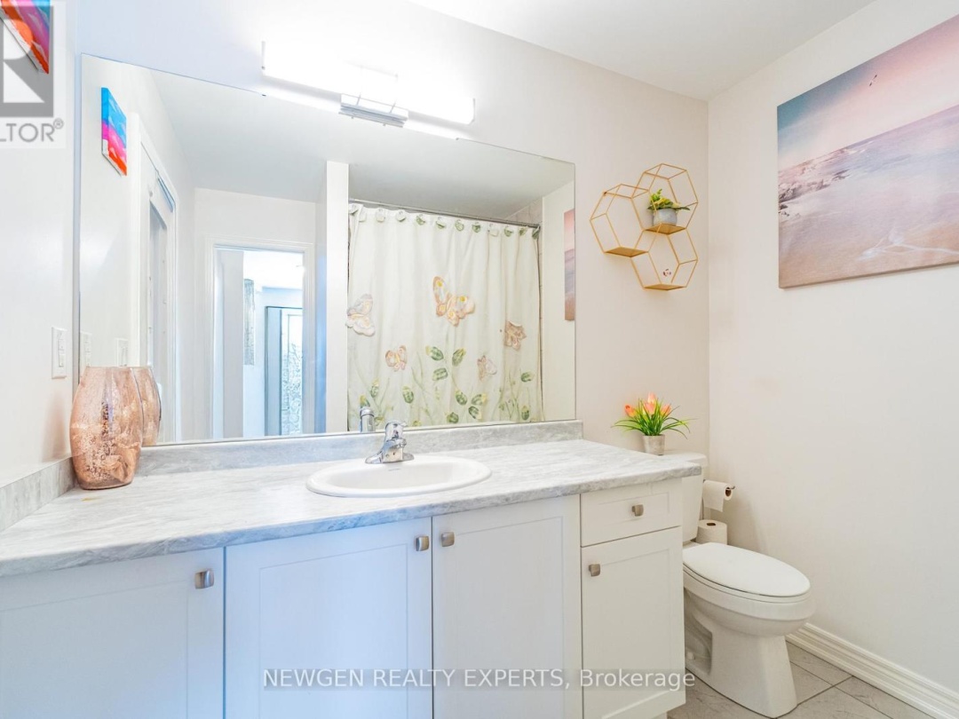 22 CHURCHLEA MEWS, Orillia