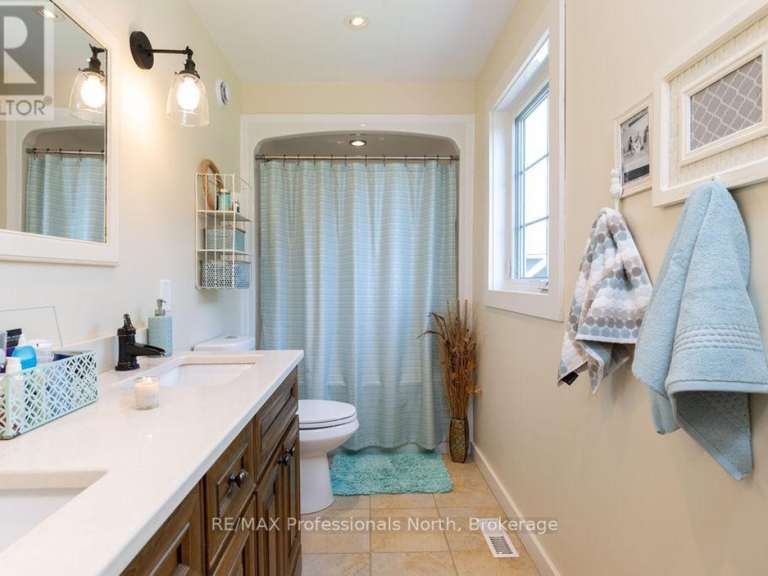 427 SKYHILLS ROAD, Huntsville (Chaffey)