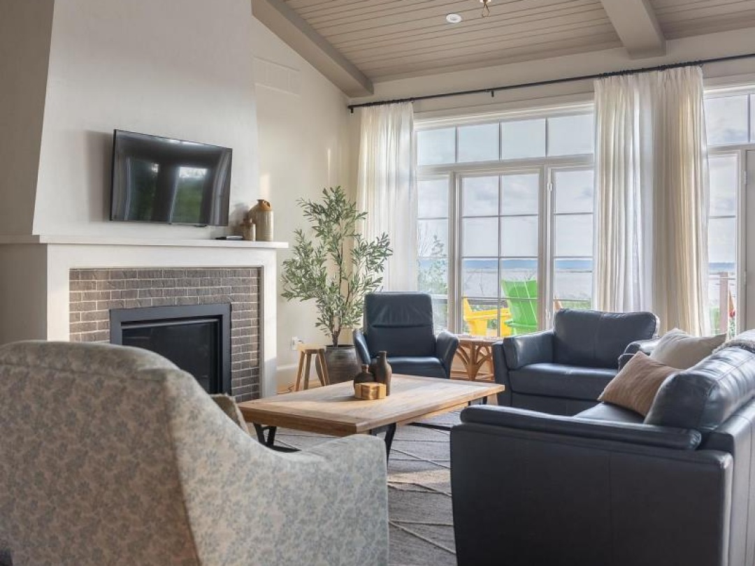 101 EVERGREEN LANE, Georgian Bay