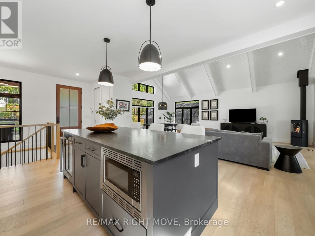 1290 A LINE 15 N, Bass Lake