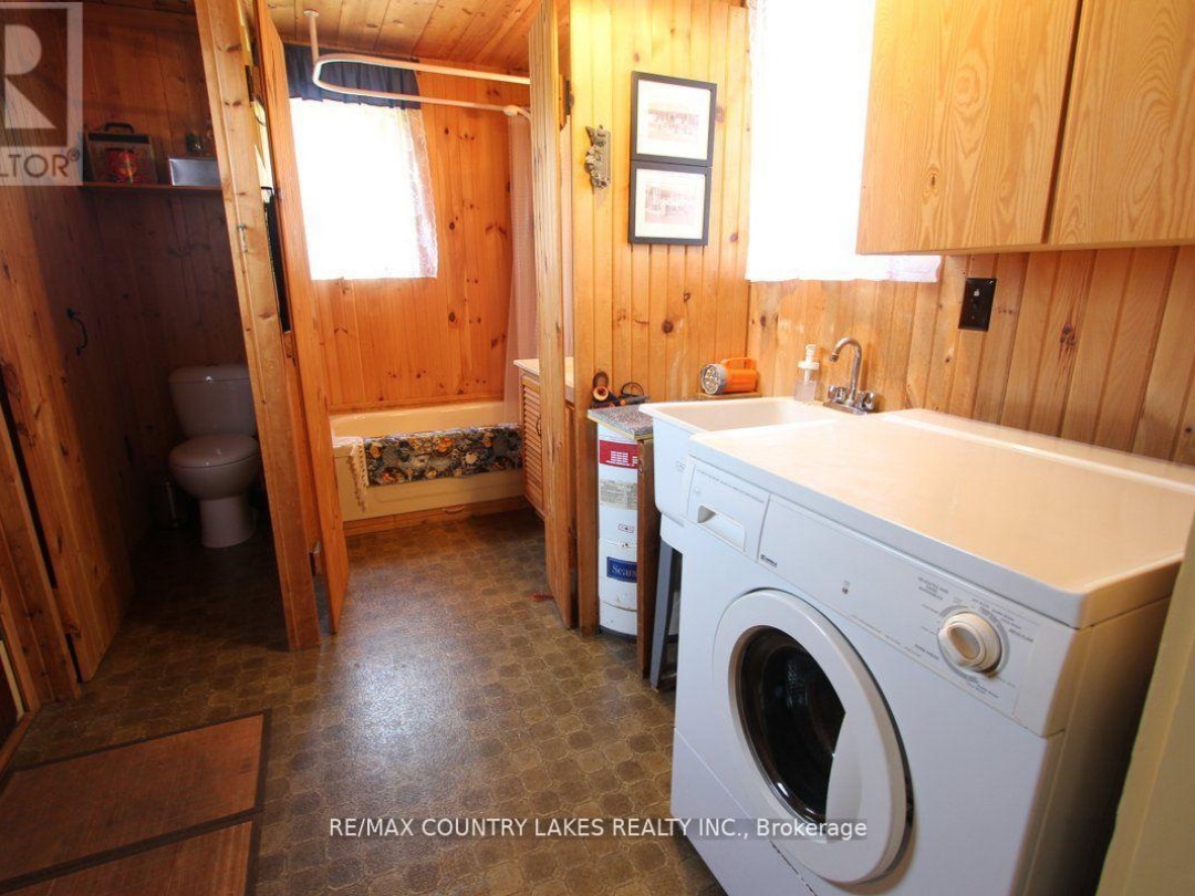 B40854 SOUTH HARBOUR LANE, Lake Simcoe