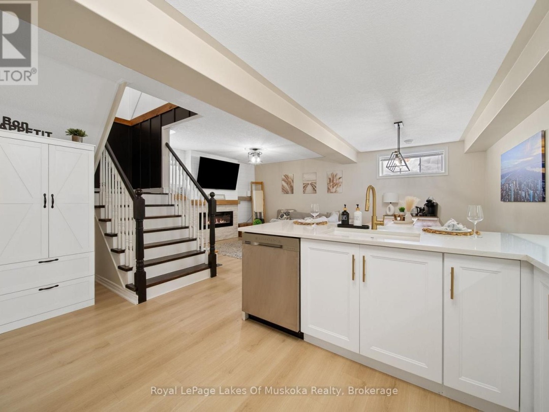 70 PEARL DRIVE, Orillia
