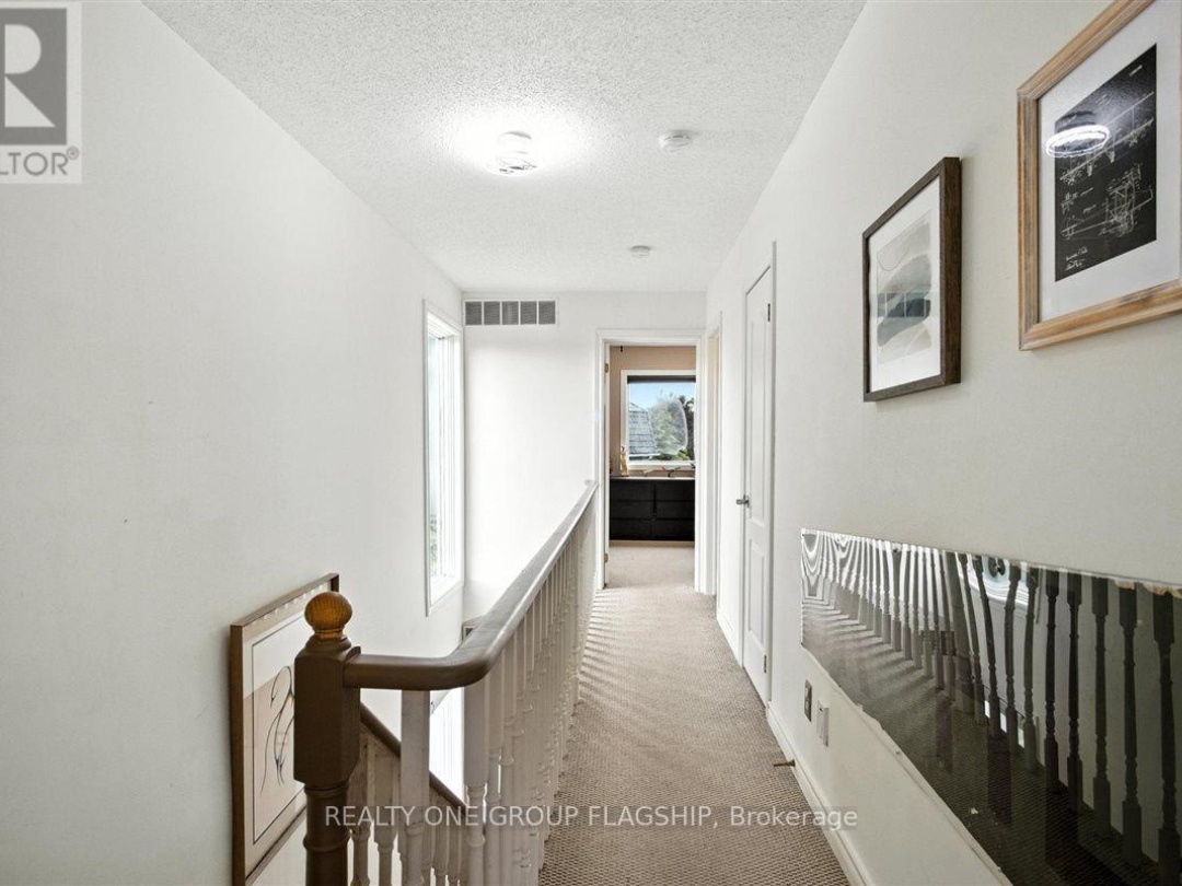 12 - 24 LAGUNA PARKWAY, Lake Simcoe