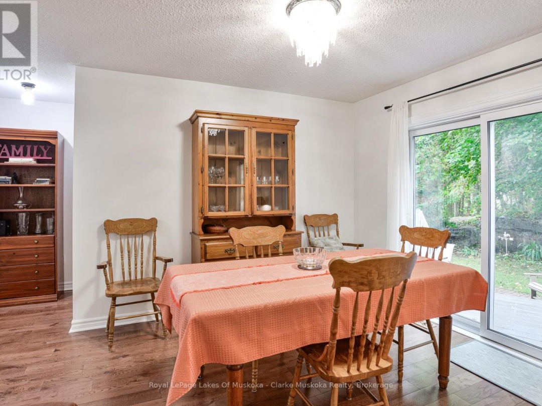 77 HEDGEWOOD LANE, 