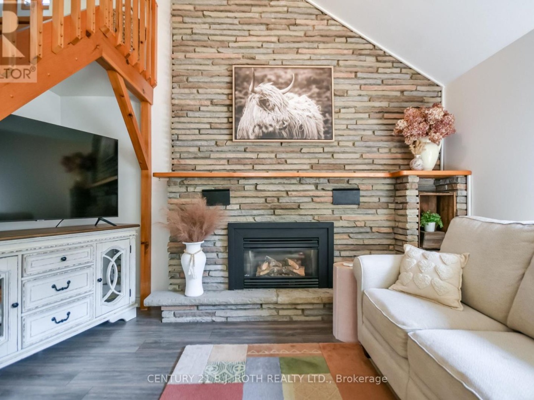 172 ALBIN ROAD, Tay (Waubaushene)